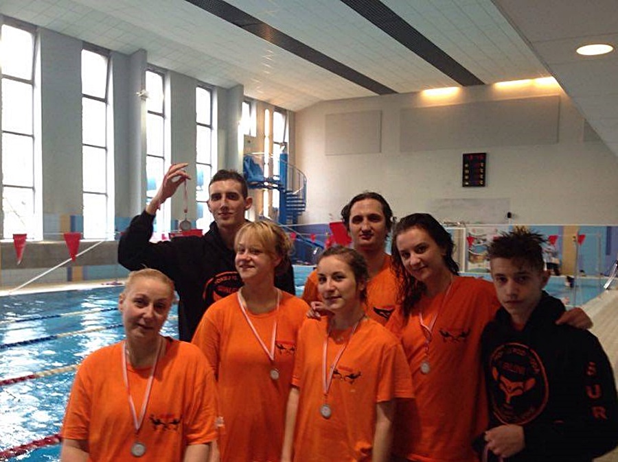 Hokej pod wodą Walenie Siemianowice Śląskie Sztafeta charytatywna 2017